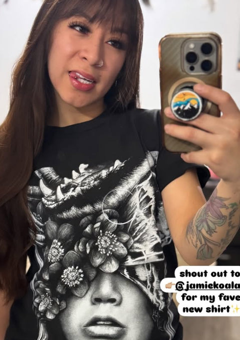 @jazzz_r21 wearing Mindscape Vintage Wash Shirt