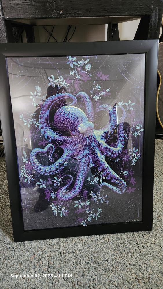 @jt_yearsley wearing Moonlit Octopus