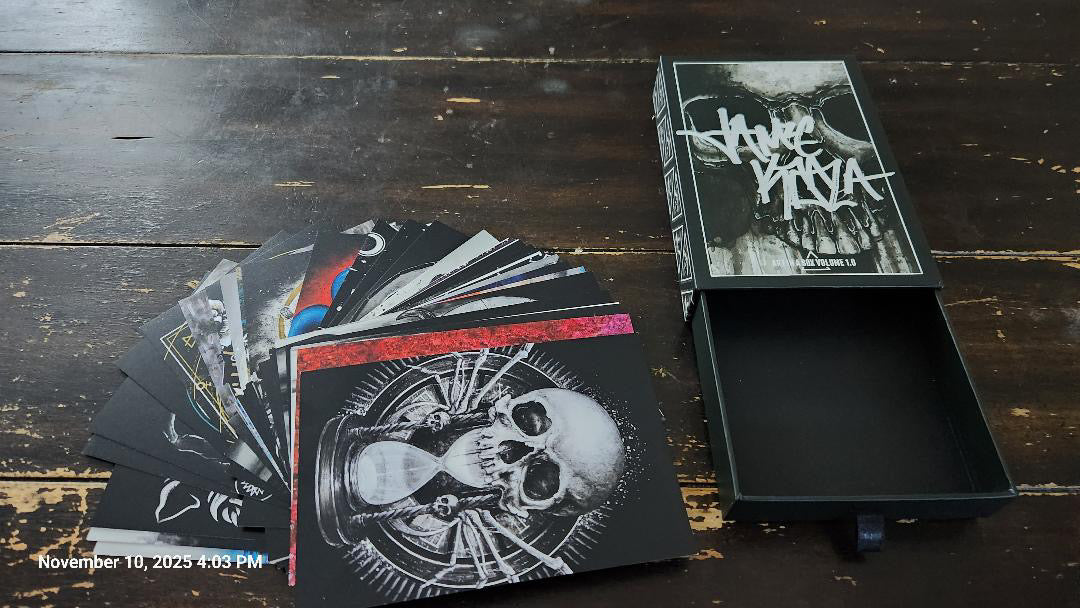 @jt_yearsly wearing Art in a Box Set: Volume 1.0